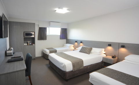 Bridge Hotel - Accommodation Search 1
