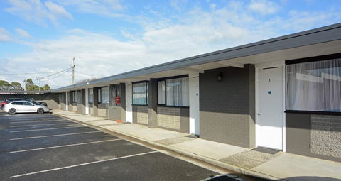 Bridge Hotel - Accommodation Search 11