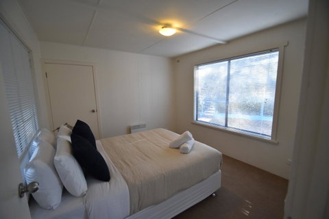 Waders - Accommodation Search 5