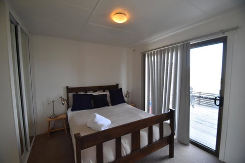 Waders - Accommodation Search 8