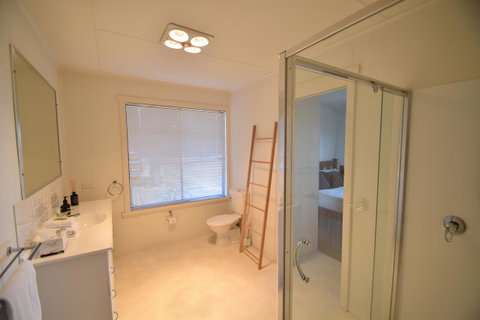 Waders - Accommodation Search 4