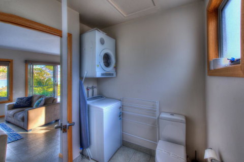 Freycinet Stone Studio 5 - Greystone - Accommodation Search 12