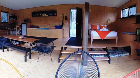 BAY OF FIRES ECO HUT Off Grid Experience At Binalong Bay - Accommodation Search 8
