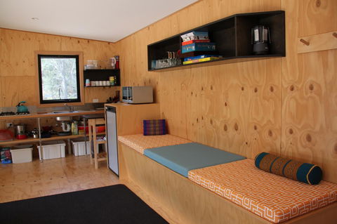 BAY OF FIRES ECO HUT Off Grid Experience At Binalong Bay - Accommodation Search 10