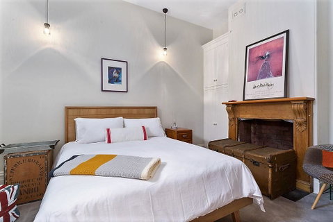 WEST NEST | Classic 3BR Hobart Terrace BEST Location, View, Close To City - Accommodation Search 7