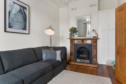 WEST NEST | Classic 3BR Hobart Terrace BEST Location, View, Close To City - Accommodation Search 13