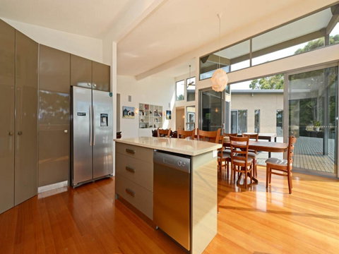 Cloudy Bay Lagoon Estate - Accommodation Search 8