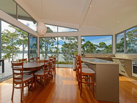 Cloudy Bay Lagoon Estate - Accommodation Search 7
