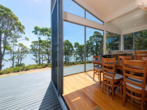 Cloudy Bay Lagoon Estate - Accommodation Search 9