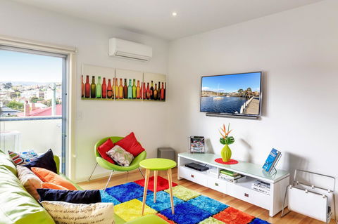 Bellerive Marina View Apartments No 28 - Accommodation Search 1