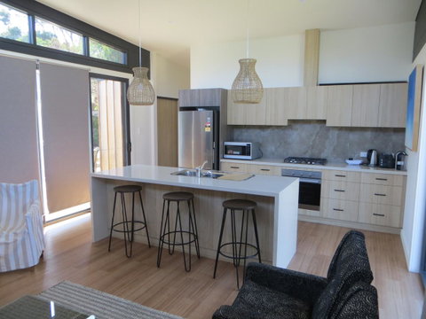 The Town House At The Ice Creamery - Accommodation Search 6