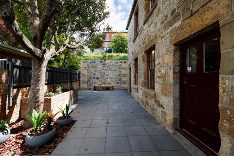 Blue Magnolia - Accommodation Search 3