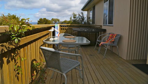 Ar Lan Y Mor - Accommodation Search 10