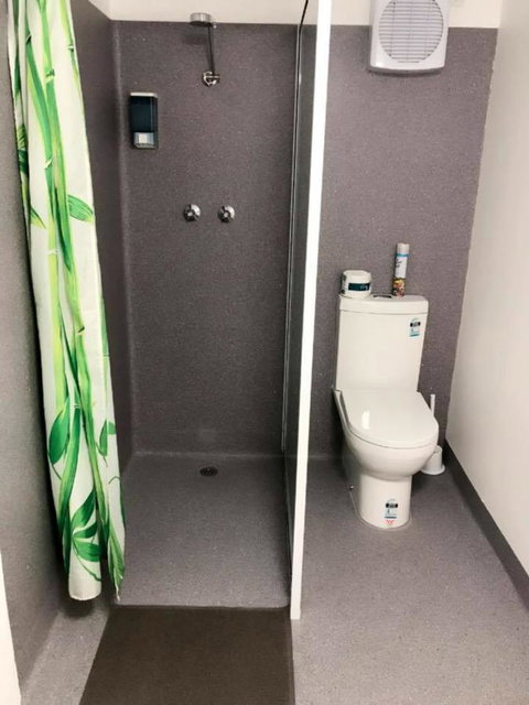 Hobart's Accommodation & Hostel - Accommodation Search 21