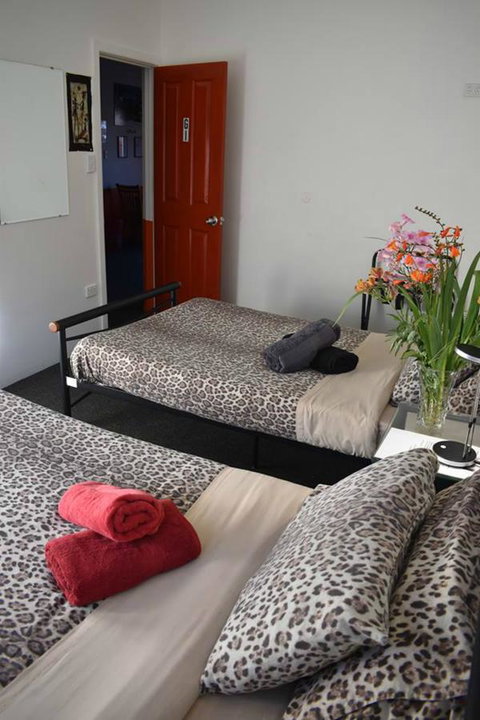 Hobart's Accommodation & Hostel - Accommodation Search 16