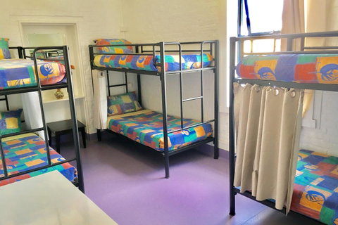 Hobart's Accommodation & Hostel - Accommodation Search 33