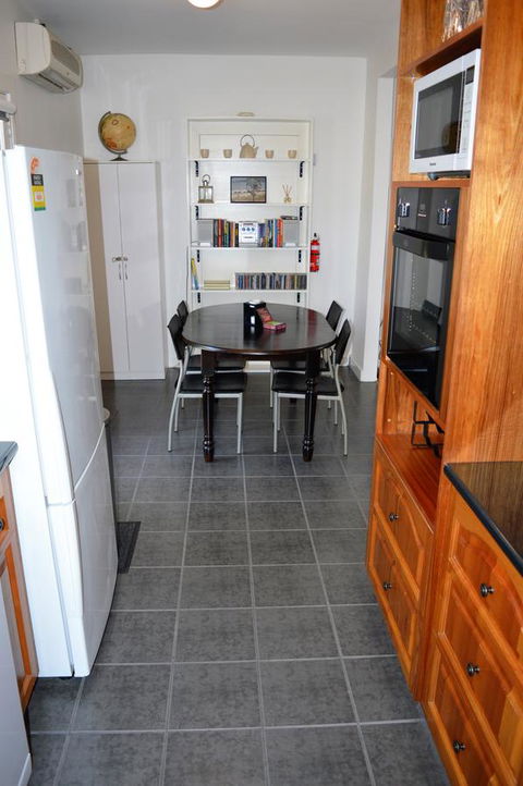 Lyttleton Cottage - Accommodation Search 17