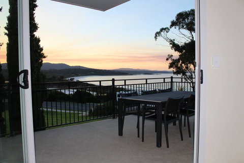 Villa 2 Bay Of Fires - Accommodation Search 14