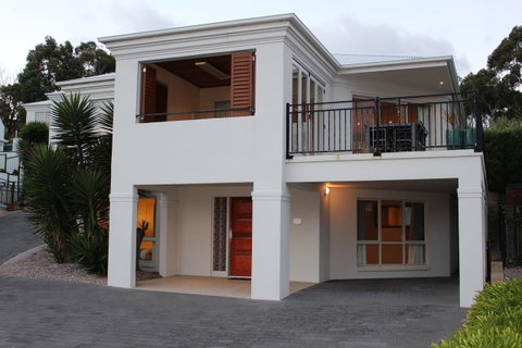 Villa 2 Bay Of Fires - Accommodation Search 11