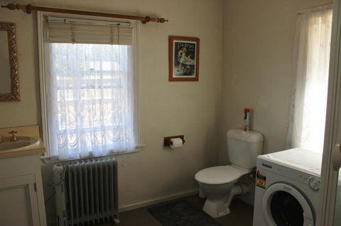 Bellamona - Accommodation Search 10