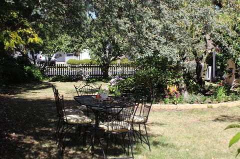 Bellamona - Accommodation Search 25