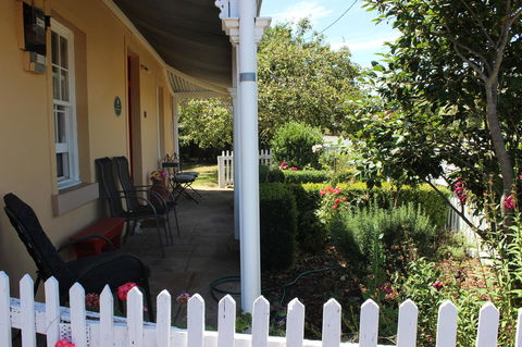 Bellamona - Accommodation Search 8