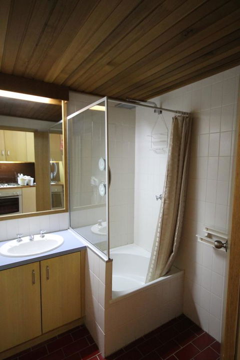Arlberg Hotham - Accommodation Search 2