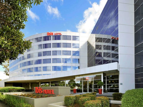 Ibis Melbourne - Glen Waverley - Accommodation Search 0