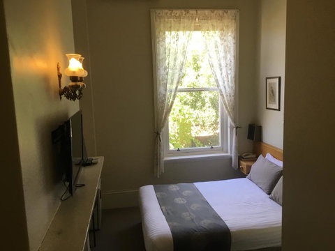 Campbell St Lodge - Accommodation Search 16
