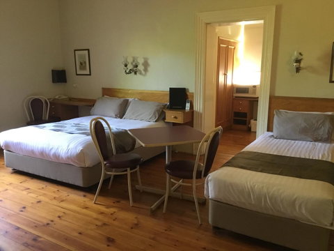 Campbell St Lodge - Accommodation Search 7