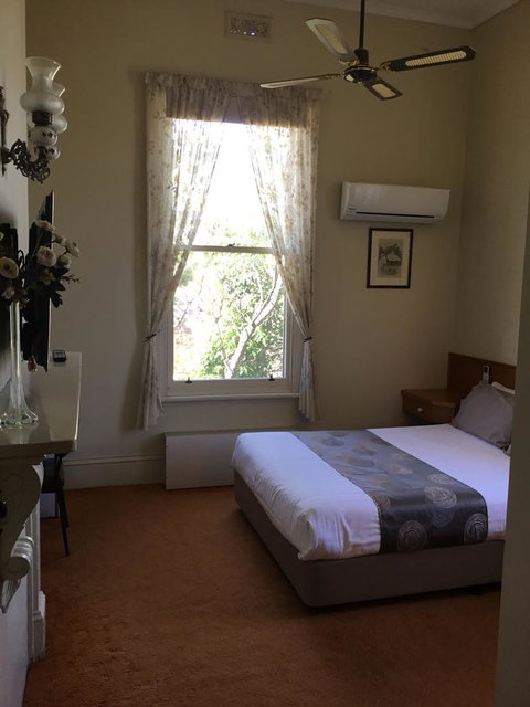Campbell St Lodge - Accommodation Search 15