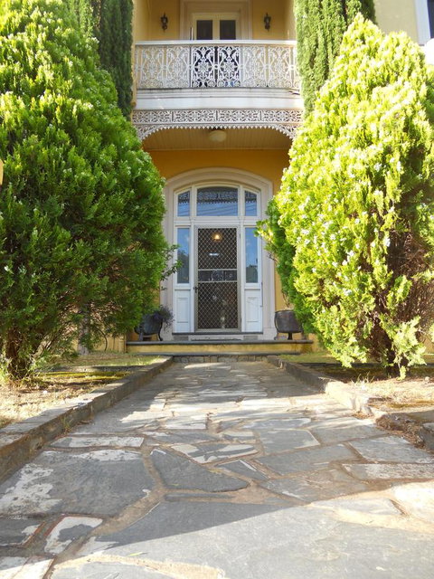Campbell St Lodge - Accommodation Search 29