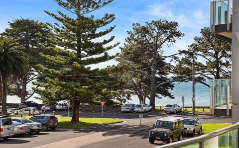 130 At The Waves - Accommodation Search 1