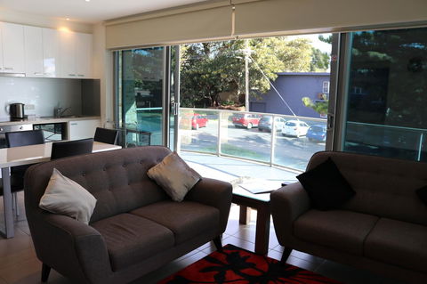 130 At The Waves - Accommodation Search 7