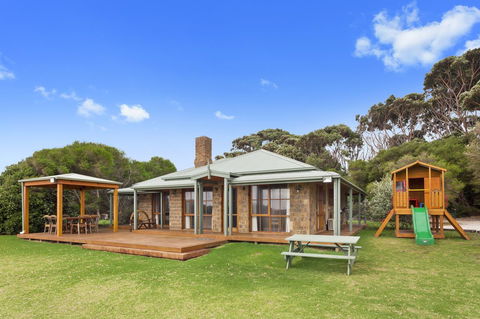 Apollo Bay Cottages - Accommodation Search 0