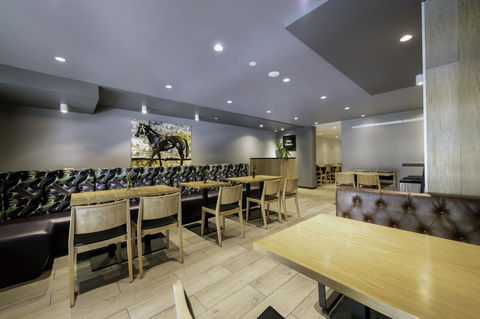 Brady Hotels Central Melbourne - Accommodation Search 15