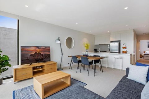 Experience Platinum Hotel Apartments - Accommodation Search 3