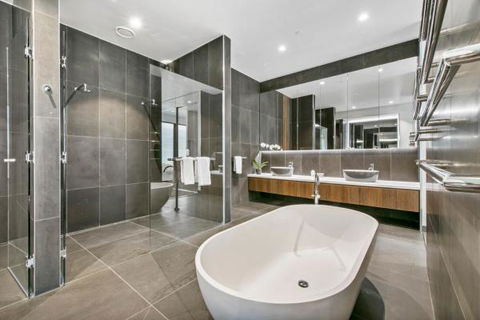 Experience Platinum Hotel Apartments - Accommodation Search 9