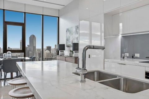 Experience Platinum Hotel Apartments - Accommodation Search 7