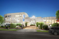 Book Tullamarine Accommodation Vacations Accommodation Search Accommodation Search