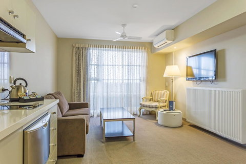Deep Blue Hotel & Hot Springs - Accommodation Search 42