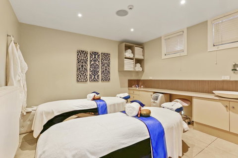 Deep Blue Hotel & Hot Springs - Accommodation Search 19