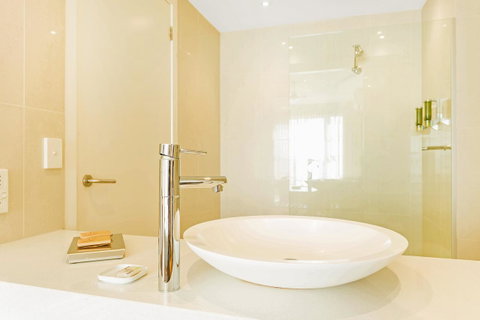 Deep Blue Hotel & Hot Springs - Accommodation Search 21