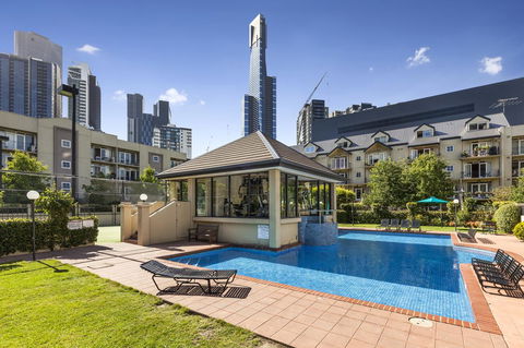 Melbourne Luxury Paradise - Accommodation Search 7