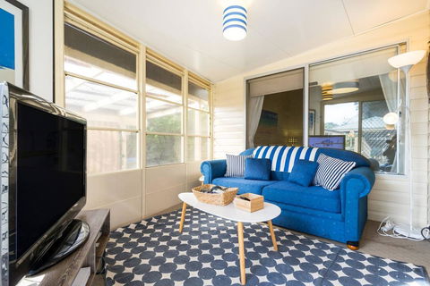 Nautique Beach House - Accommodation Search 12