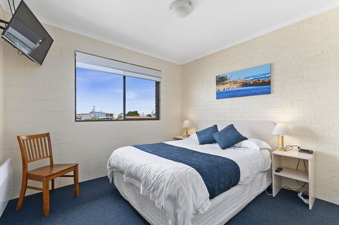 Allambi Holiday Apartments - Accommodation Search 15