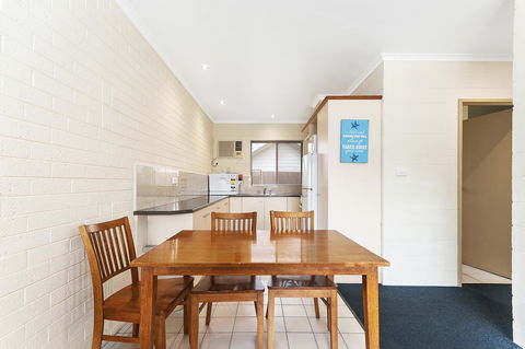 Allambi Holiday Apartments - Accommodation Search 1