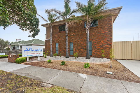 Allambi Holiday Apartments - Accommodation Search 5