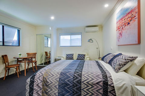 Allambi Holiday Apartments - Accommodation Search 33
