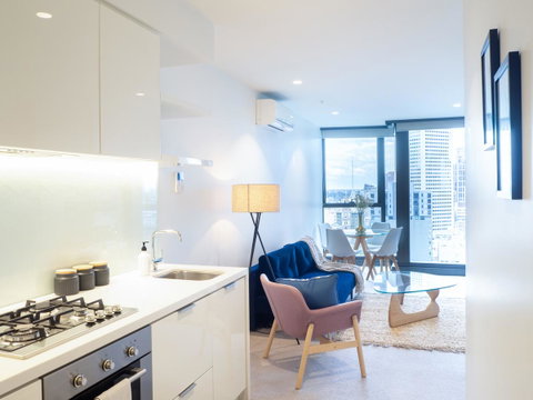 LittleStay Eporo - Central Apartments - Accommodation Search 1